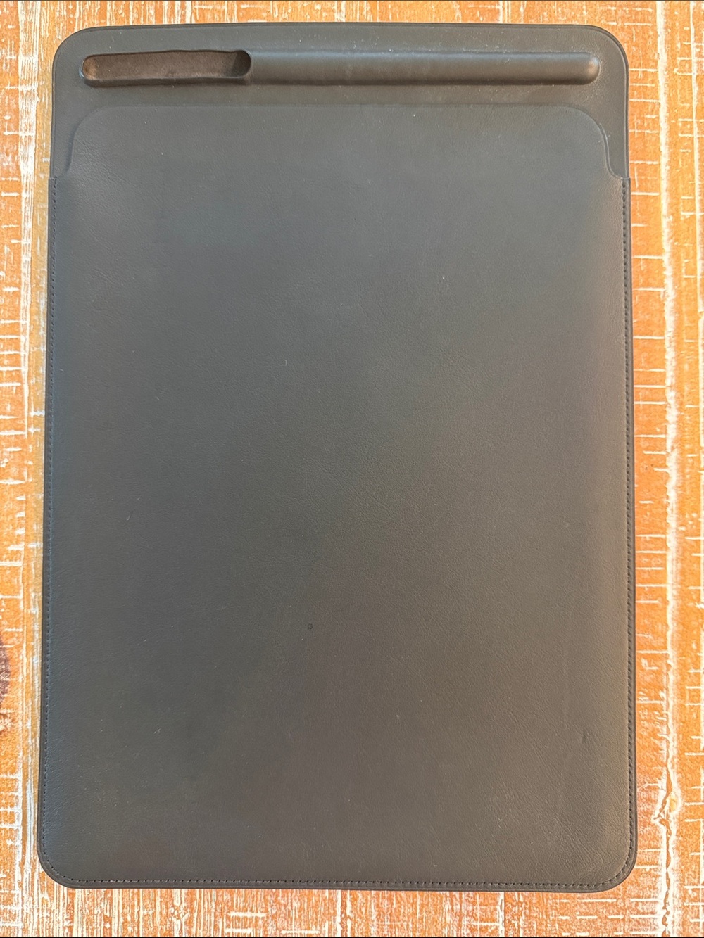 Apple iPAD Tablet Folio Case with Stylus Holder - by Apple